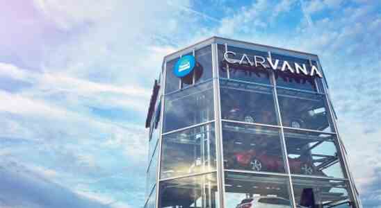 Carvana erwirbt Adesa US Auktionsgeschaeft fuer 22 Milliarden US Dollar um den