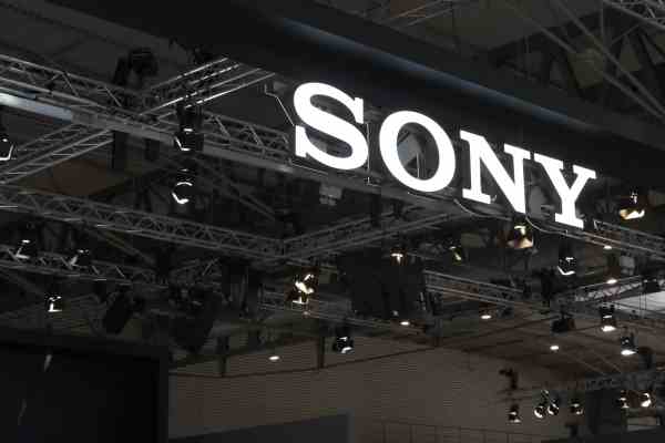 Die Sony Ventures Corporation schliesst den ersten Abschluss ihres vierten