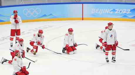 Russischer Hockey Herzschmerz waehrend die Finnen olympische Geschichte schreiben — Sport
