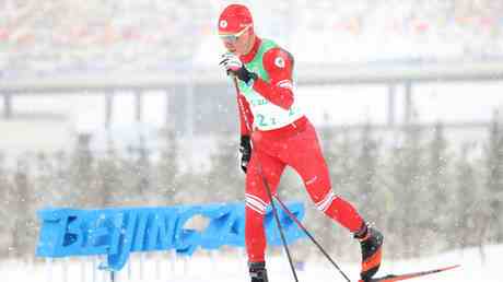Russischer Skifahrer festigt Kultstatus in Peking — Sport
