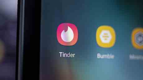 Tinder Swindler fordert Dating App Warnung auf — Unterhaltung