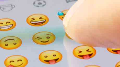 US Medien hinterfragen die Verwendung von nicht weissen Emojis durch Weisse –