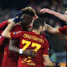 AS Roma tankt Selbstvertrauen fuer ein Duell mit Vitesse Dost