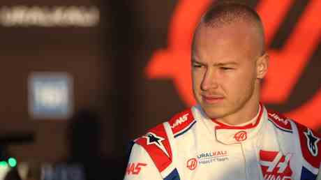 Der russische F1 Star Mazepin erfaehrt ob er mithalten kann —