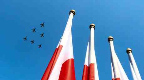 Die USA „arbeiten mit Polen um Jets in die Ukraine