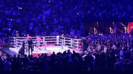 Massenunruhen erzwingen die Absage des Kickboxkampfes VIDEO – Sport