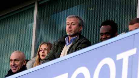 Roman Abramovich von der Premier League als Chelsea Direktor disqualifiziert –