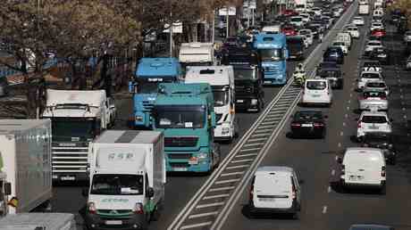 Streikende Trucker lehnen Spaniens Angebot von einer halben Milliarde Euro