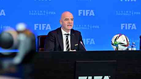 „Kein Grund Russland aus der FIFA zu werfen da eine