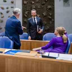 Aufnahme von Asylbewerbern laeuft nur knapp Kabinett sucht nach Loesung