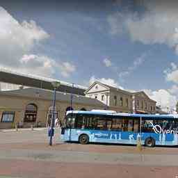 Busfahrten in Zwolle koennen jetzt auch mit Debitkarte bezahlt werden
