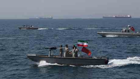 Iran beschlagnahmt „auslaendisches Schiff im Persischen Golf — World