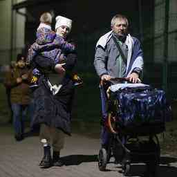 Mehr Unterkuenfte fuer Ukrainer aber weniger Hilfe vom Roten Kreuz