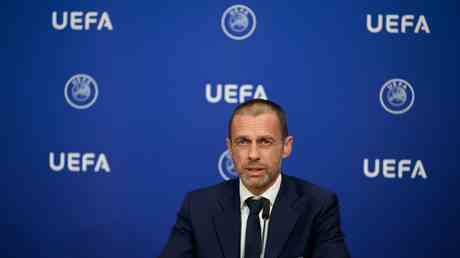 UEFA Chef beklagt russische Fussballsanktionen — Sport