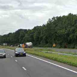 „Gefaehrliche Situation auf der Autobahn bei Zwolle Die Bergung wird