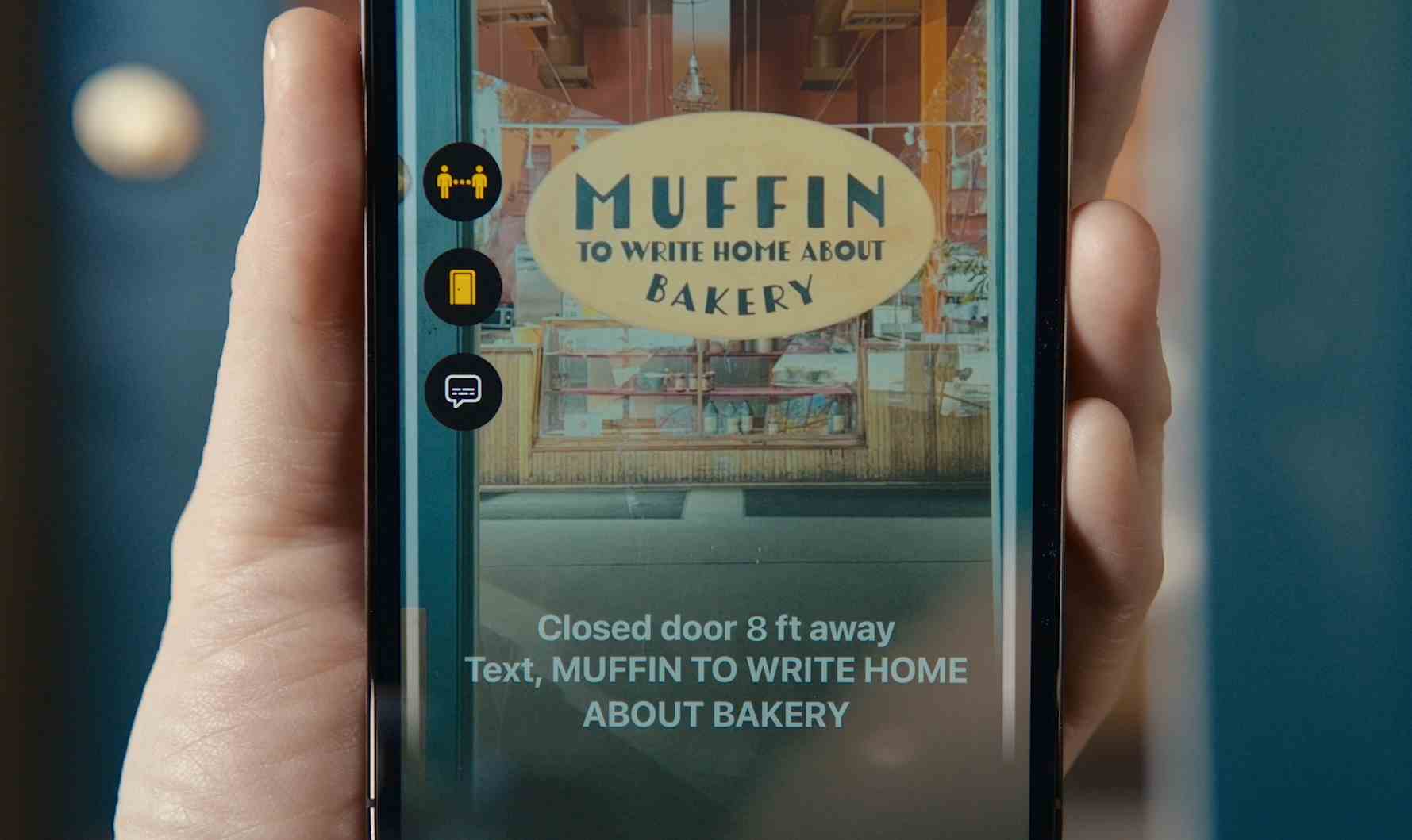Bild eines Telefons mit Informationen zu einer Tür, die es sieht: "Muffin, um nach Hause über Bäckerei zu schreiben"