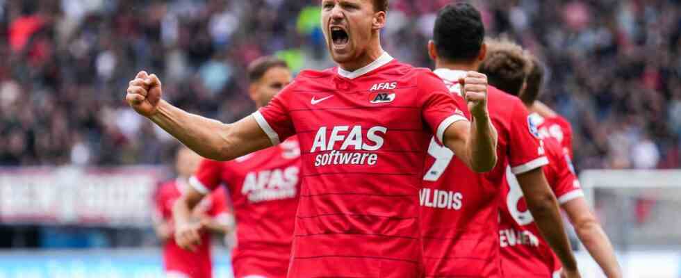 Der eingewechselte Aboukhlal schiesst AZ gegen Heerenveen ins Endspiel