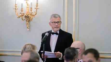 Deutsche Bundeskanzlerin ist „beleidigte Leberwurst – ukrainischer Botschafter — World