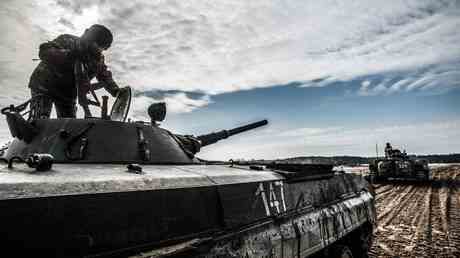 Deutschland kuendigt neues Waffengeschaeft mit der Ukraine an — World