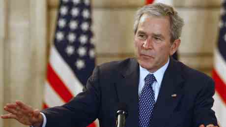 FBI deckt „ISIS Plan zur Ermordung von George W Bush auf