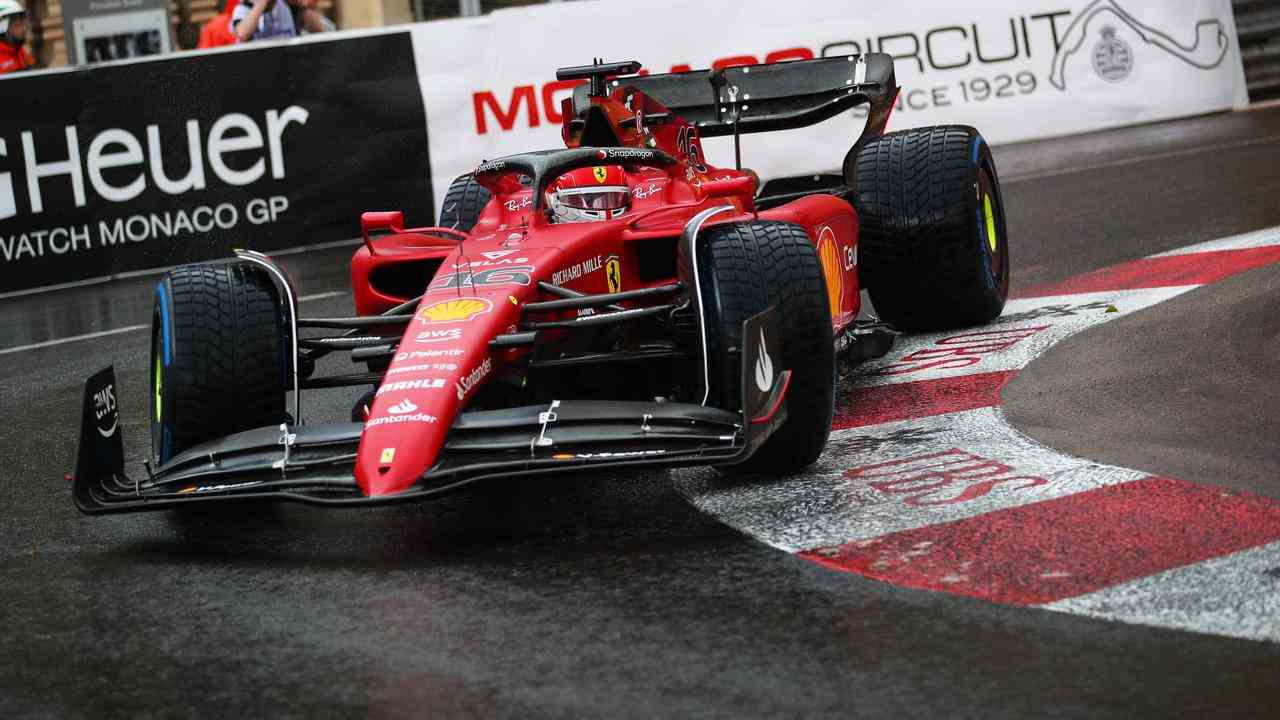 Leclerc in der Haarnadelkurve von Monaco