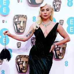 Geht Lady Gaga mit einem grossen Top Gun Hit gegen die Band
