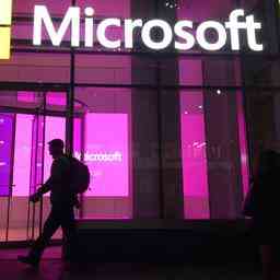 Microsoft beugt sich europaeischem Druck und passt Cloud Dienste fuer den