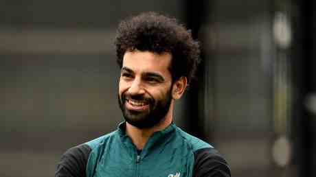 Salah brueskiert erneut als City Ass die hoechste Auszeichnung gewinnt –