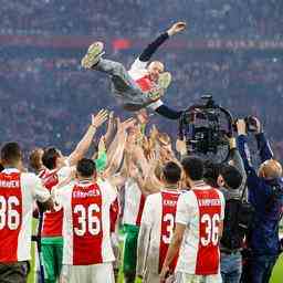 Ten Hag lobt die Siegermentalitaet von Ajax „Wir fordern immer