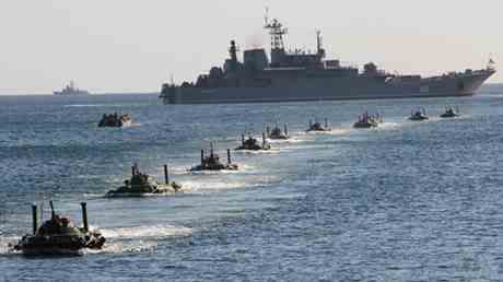 US plant russische Flotte zu „zerstoeren – ukrainischer Beamter –