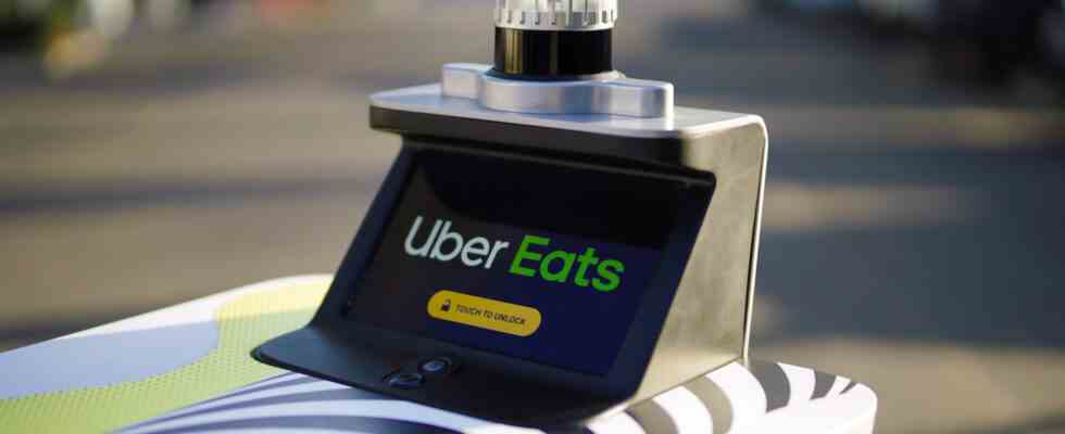 Uber Eats pilotiert autonome Lieferung mit Serve Robotics Motional –