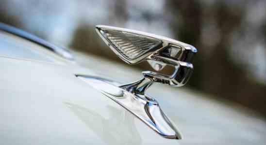 Der 2022 Bentley Flying Spur Hybrid ist ein wackeliger Schritt