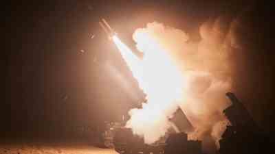 Die USA und Suedkorea feuern Raketen ins Meer ab passend