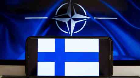 Finnland aeussert sich zu Aussichten auf NATO Beitritt — World