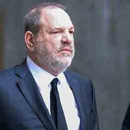 Harvey Weinstein verklagte auch in London wegen unanstaendigen Verhaltens