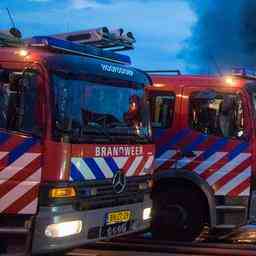 Scheunenbrand in Soest verursacht hohe Flammen JETZT