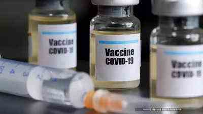 Spanien bietet der „ganzen Bevoelkerung die vierte Covid Impfstoffdosis an