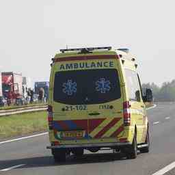 Tod und Schwerverletzte bei Unfall auf A15 Anschlussstelle Gorinchem