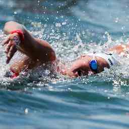 Van Rouwendaal erobert ihren ersten Weltmeistertitel im Freiwasser bei 10
