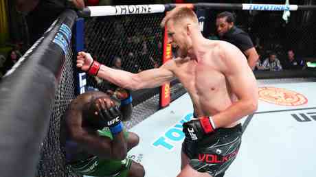 Volkov KO spaltet UFC Fans in einer triumphalen Nacht fuer russische