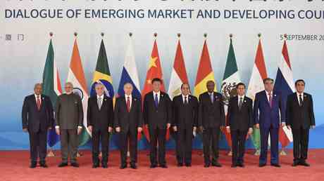 Zwei Laender bewerben sich um den BRICS Beitritt — World