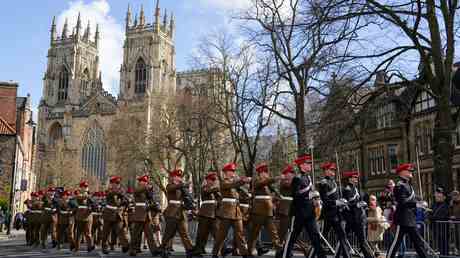 Britischen Soldaten ist es verboten im Ausland Sex zu kaufen