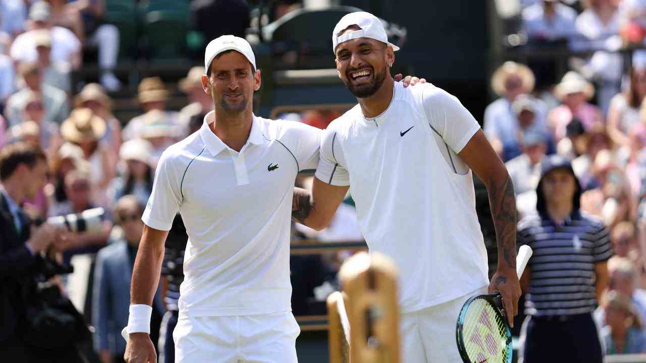 Novak Djokovic und Nick Kyrgios kurz vor ihrem Wimbledon-Finale.