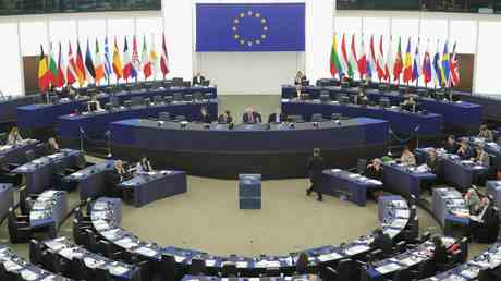 EU Staat will Aufloesung des Europaeischen Parlaments — World