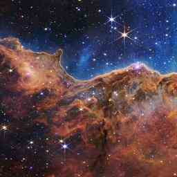 Gute Nachrichten Erste Bilder des James Webb Teleskops Neues Selbstportraet Van