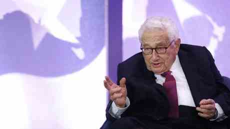 Kissinger warnt Biden vor China — World