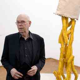 Pop Art Kuenstler Claes Oldenburg 93 gestorben Buch Kultur