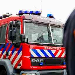 Riesiger Schaden bei Sonnenschutzhersteller in Zwolle Brandstiftung auf dem Bild