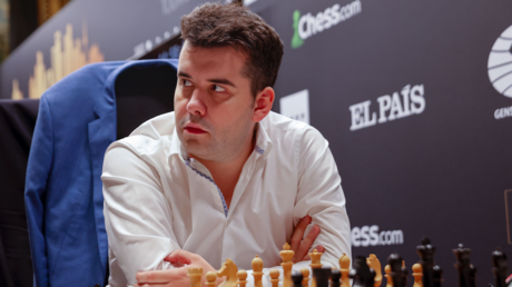 Russischer Grossmeister bereitet WM Kampf mit Carlsen vor — Sport