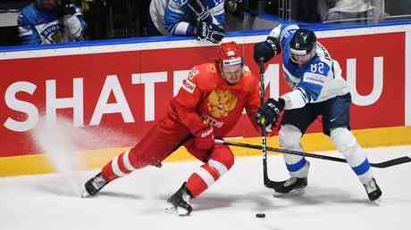 Russischer Verteidiger kuendigt neuen NHL Deal an — Sport